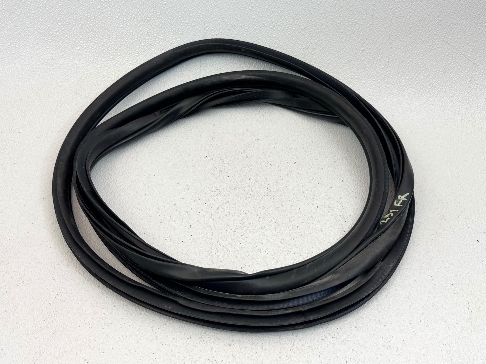 13-20 INFINITI JX35 QX60 FRONT RIGHT PASSENGER SIDE WEATHERSTRIP SEAL RUBBER