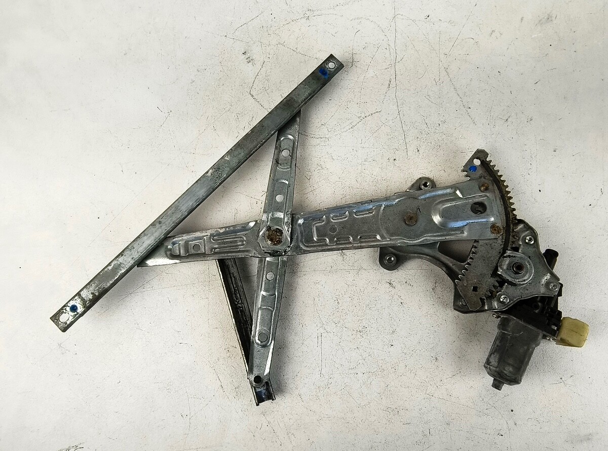 14-20 NISSAN ROGUE REAR LEFT DRIVER LH SIDE DOOR WINDOW MOTOR REGULATOR