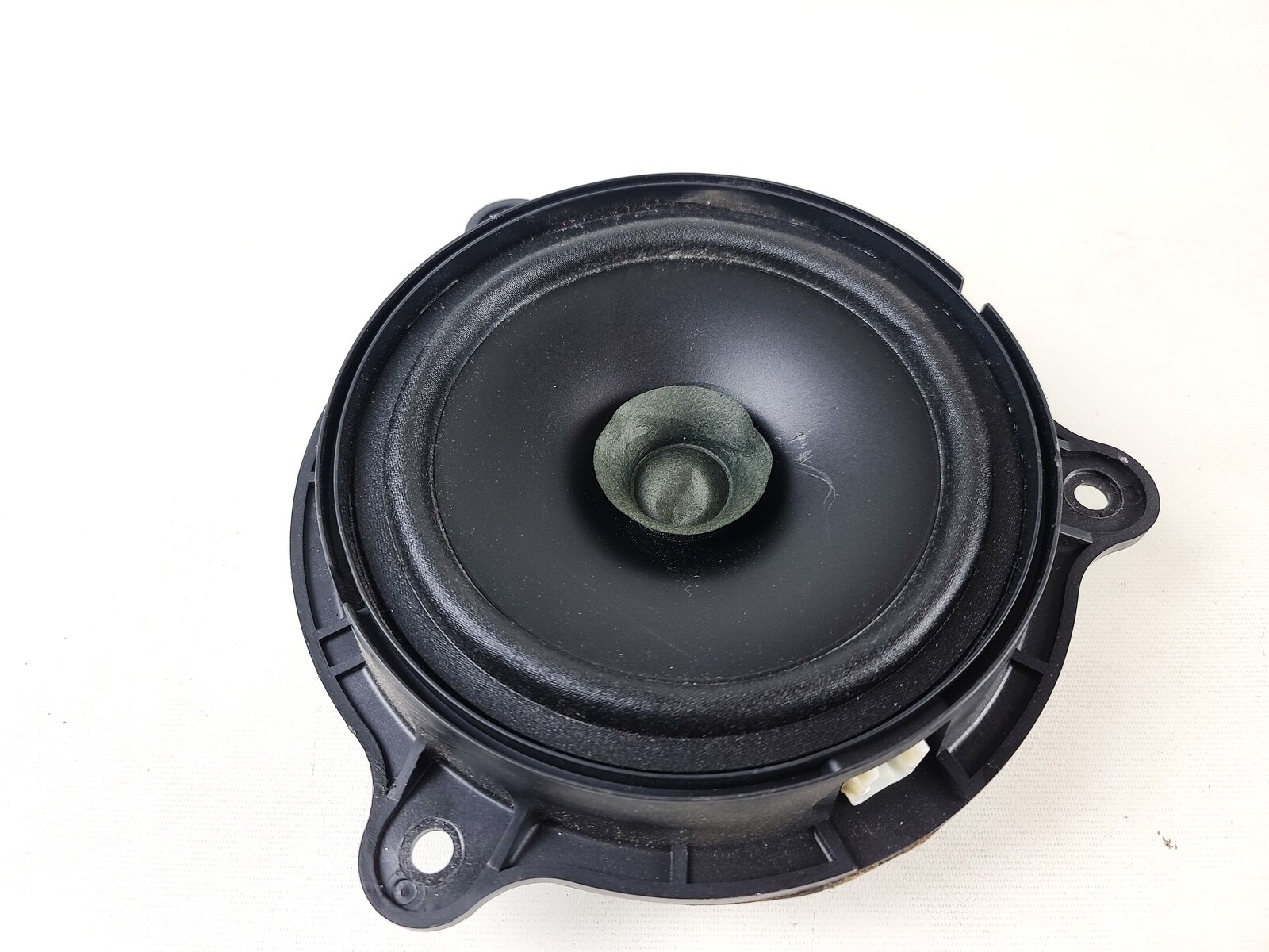 14-20 NISSAN ROGUE REAR LEFT LH DRIVER SIDE DOOR SPEAKER AUDIO TWEETER