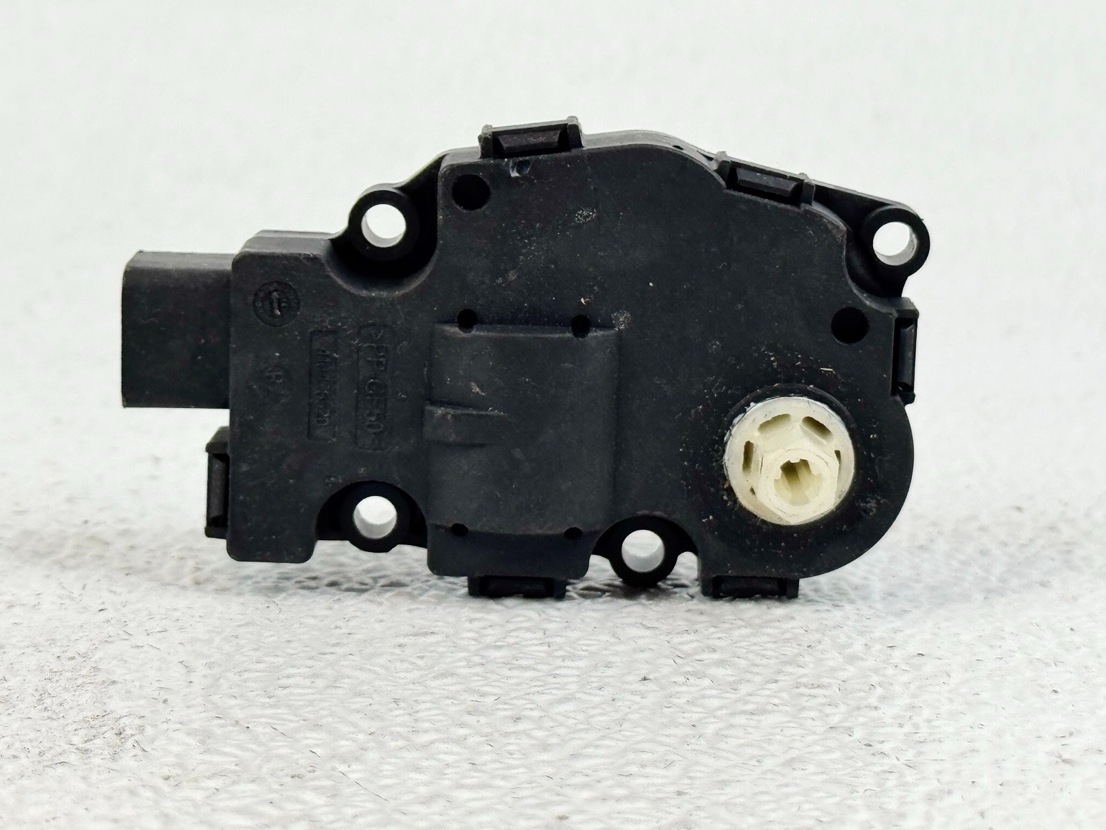 10-19 JAGUAR XJ XF HVAC AC HEATER AIR VENT FLAP ACTUATOR MOTOR
