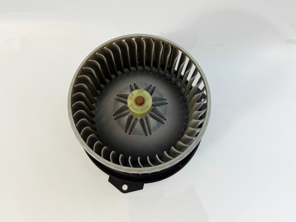 07-15 MAZDA CX-9 CX9 A / C AIR CONDITIONER HVAC HEATER BLOWER MOTOR WHEEL