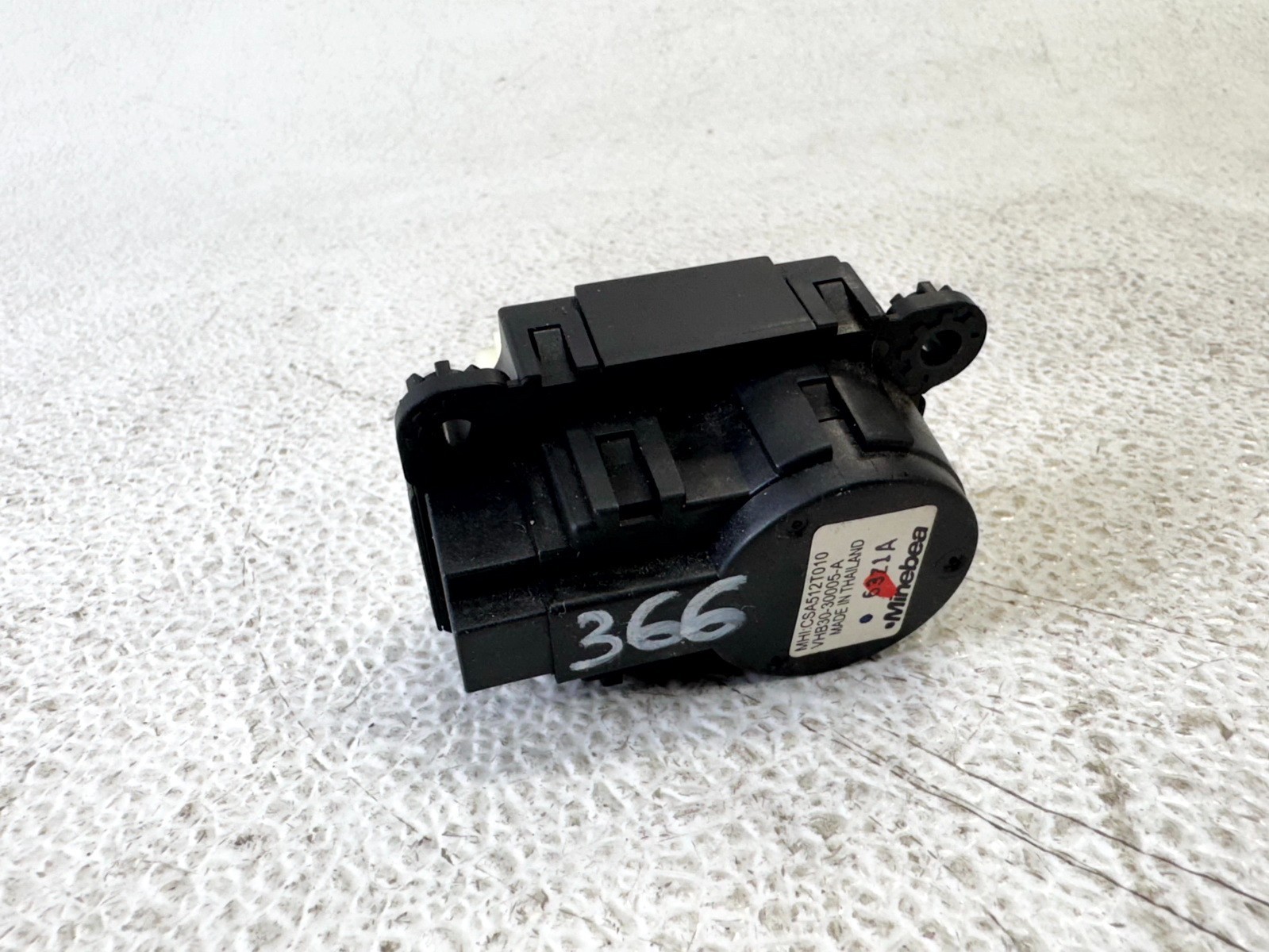 14-20 MITSUBISHI OUTLANDER A / C HVAC HEATER FLAP DOOR ACTUATOR SERVO MOTOR