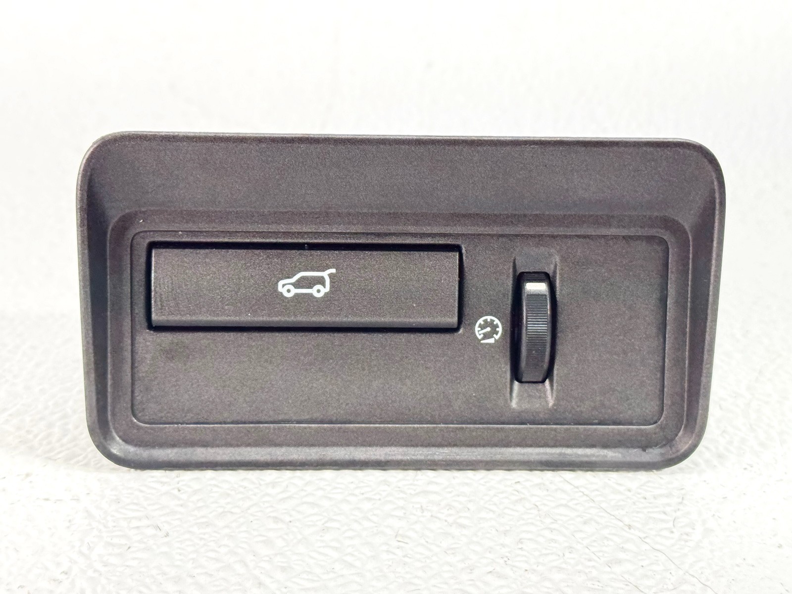 12-19 RANGE ROVER EVOQUE DASH TAILGATE TRUNK RELEASE & DIMMER CONTROL SWITCH