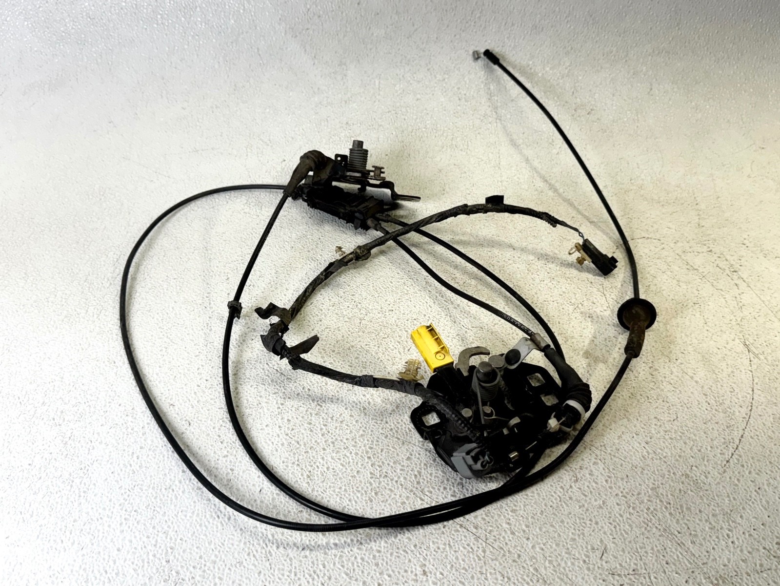 13-20 FORD FUSION HOOD BONNET LEFT LH DRIVER SIDE LATCH LOCK ACTUATOR