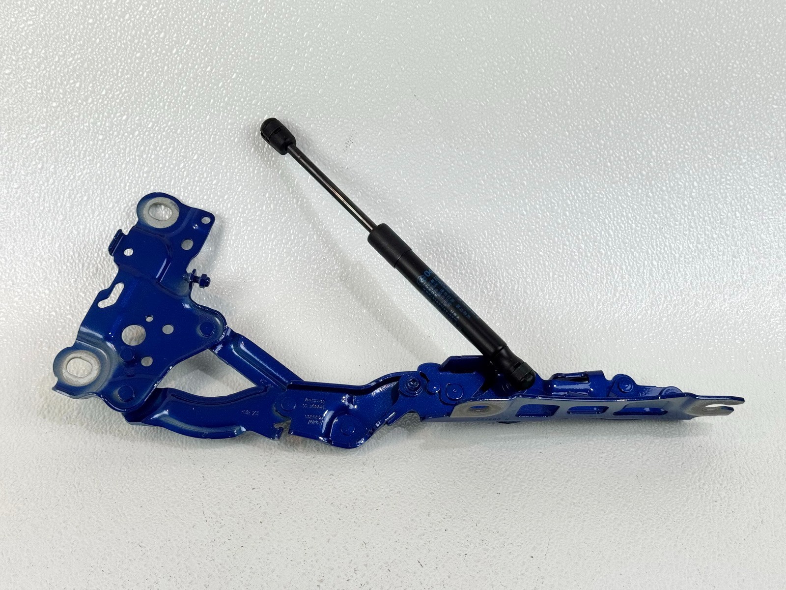 19-25 BMW 230Xi 330I FRONT RIGHT RH PASS SIDE HOOD HINGE SHOCK STRUT SUPPORT