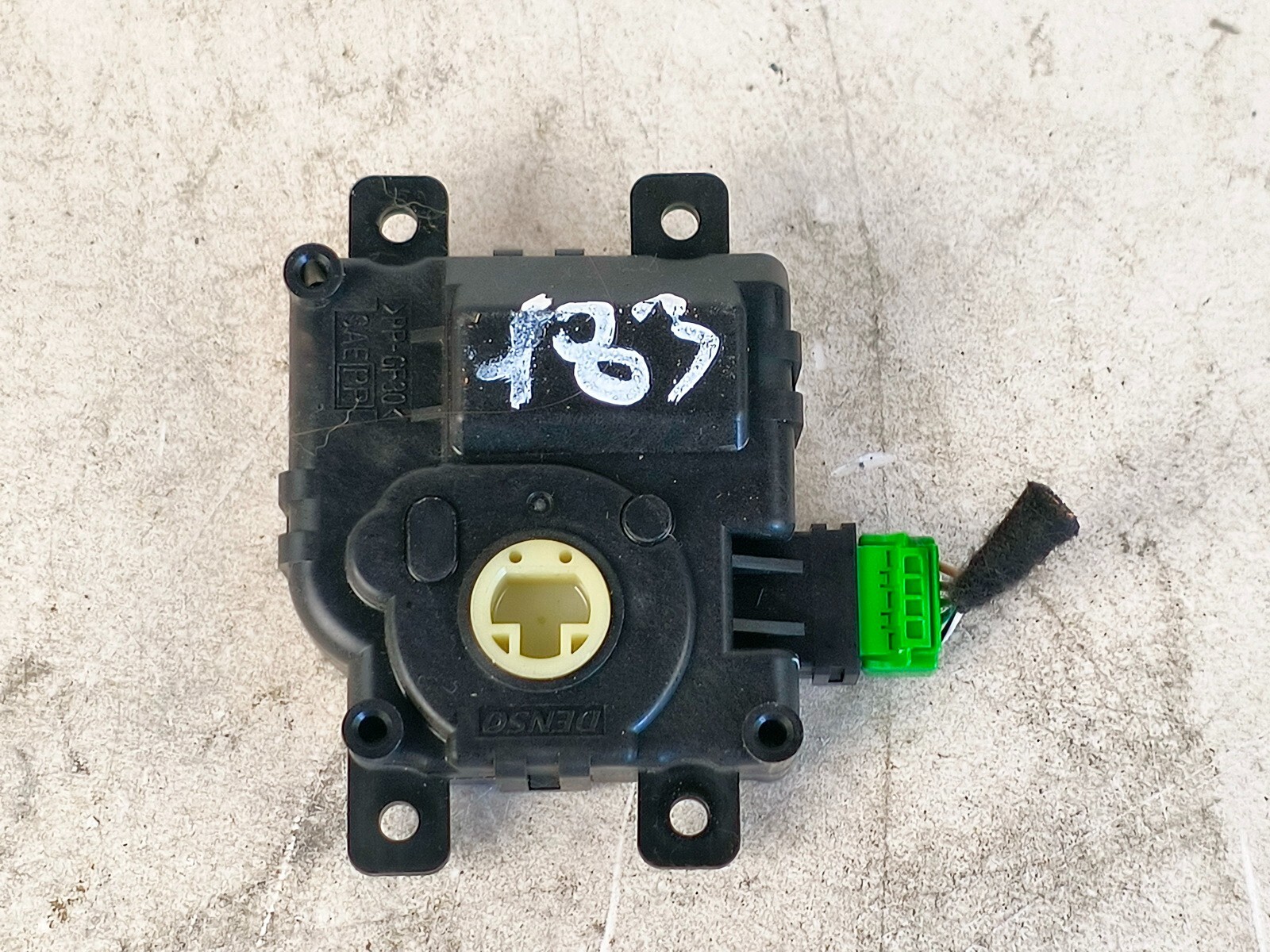 16-23 MAZDA CX-9 CX9 HVAC AC A/C HEATER FLAP SERVO ACTUATOR MOTOR UNIT