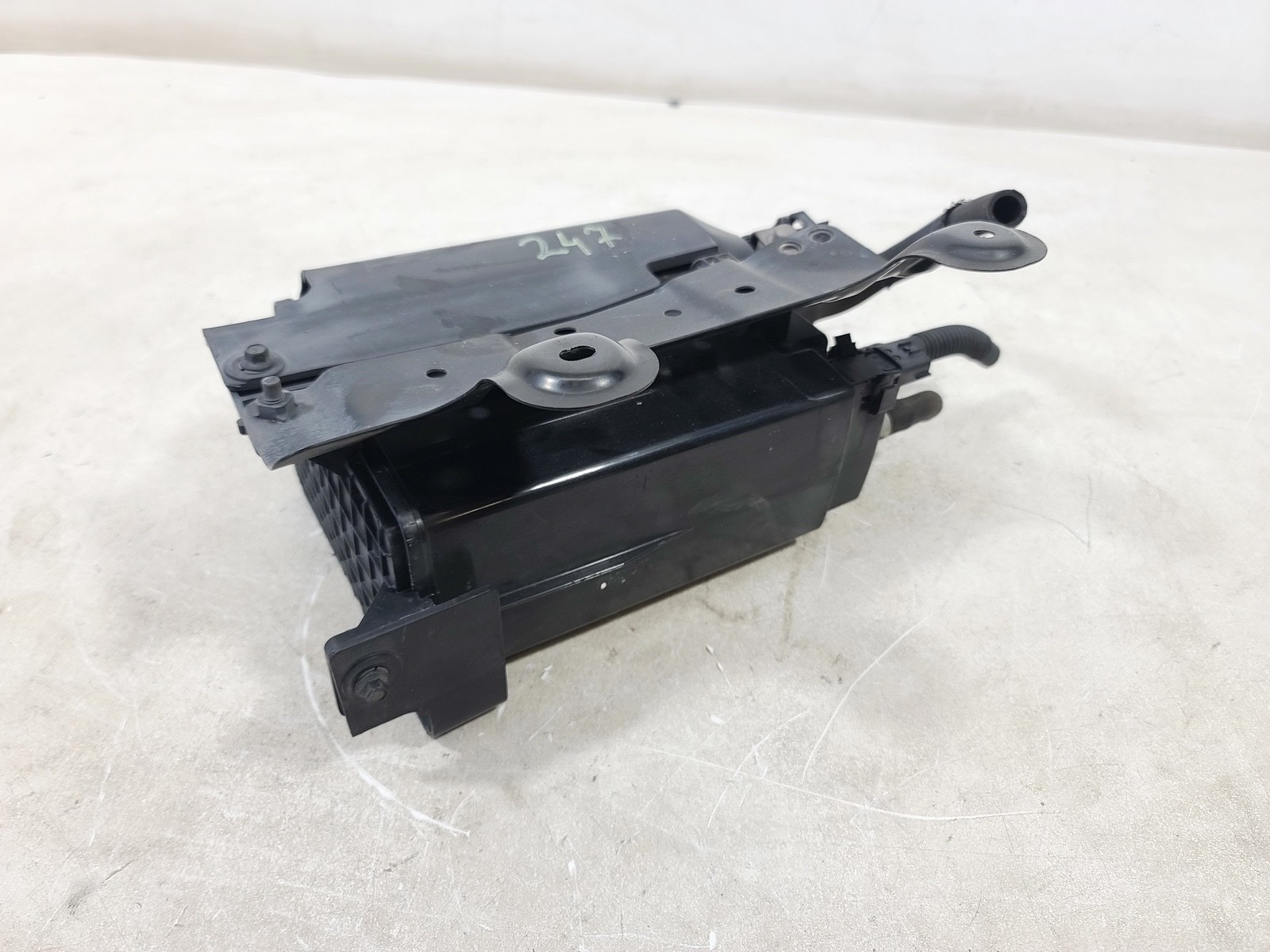 13-20 INFINITI QX60 FUEL VAPOR CHARCOAL EVAPORATOR CANISTER BOTTLE TANK