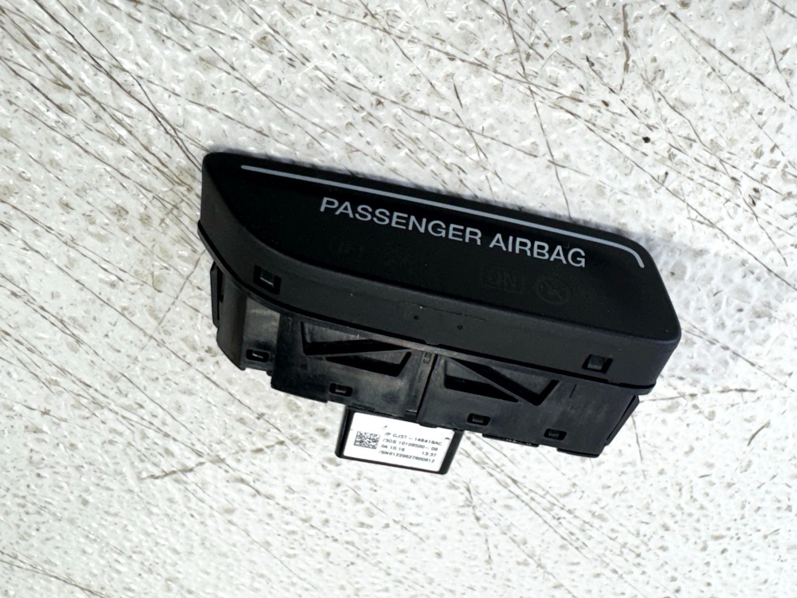 17-19 FORD ESCAPE DASH DASHBOARD PASSENGER BAG LIGHT INDICATOR PANEL