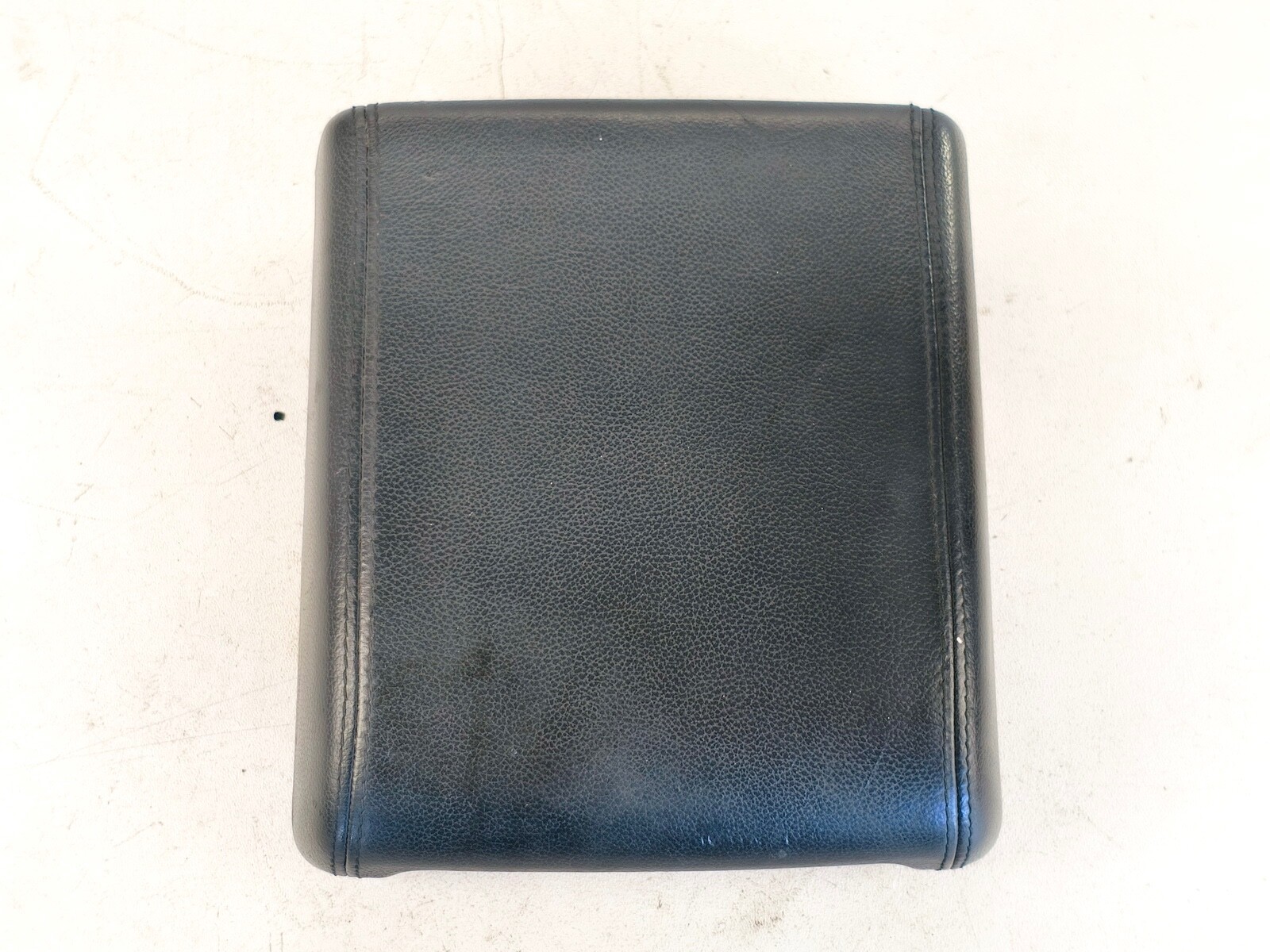 14-19 RANGE ROVER EVOQUE FRONT CENTER CONSOLE ARMREST LID COVER TRIM