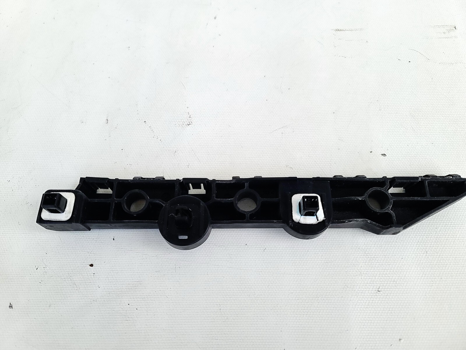 14-20 INFINITI Q50 REAR LEFT LH DRIVER SIDE BUMPER UPPER BRACKET TRIM PANEL