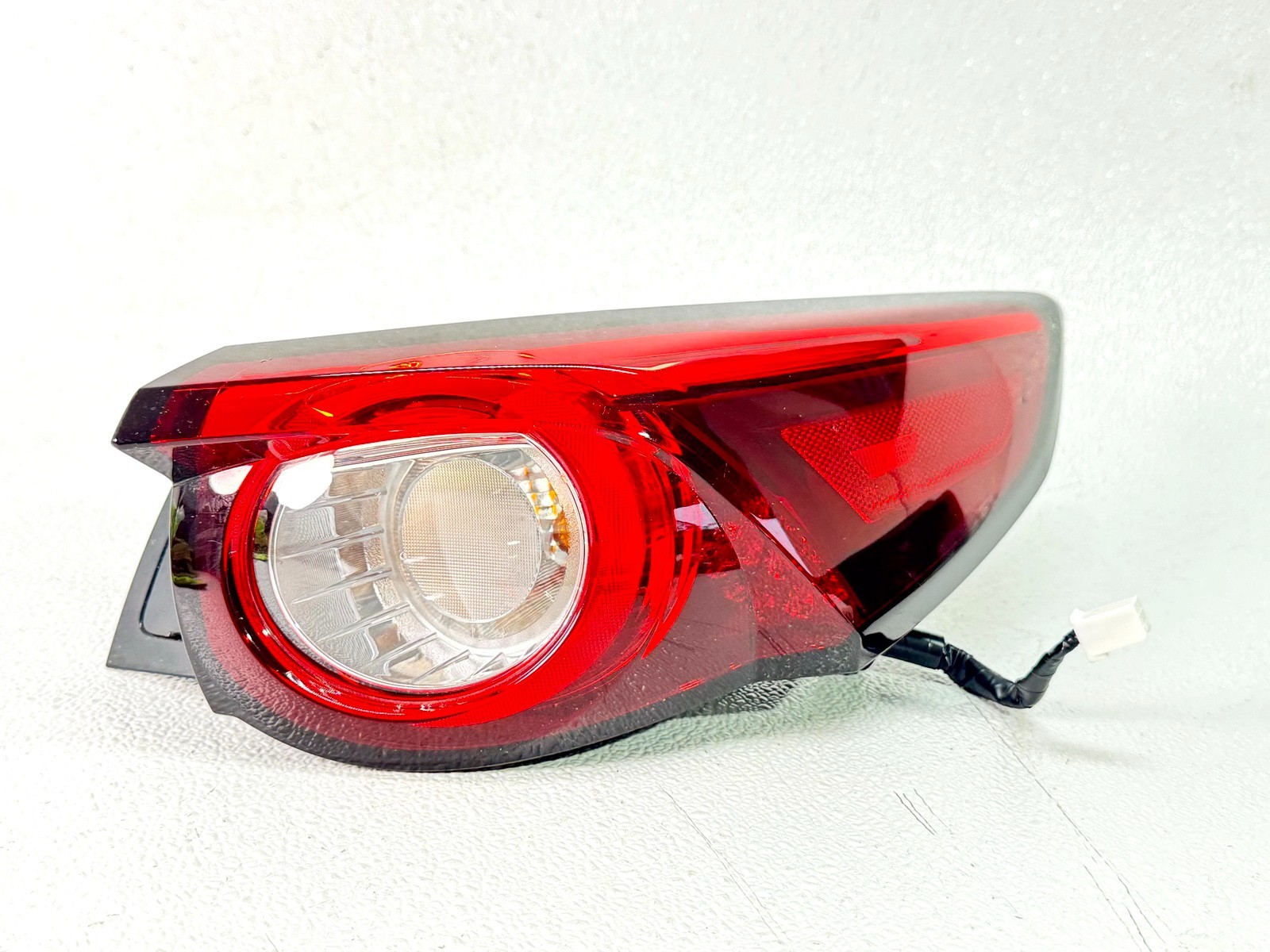 16-23 CX-9 CX9 REAR RIGHT RH PASS SIDE OUTER TAIL LIGHT LAMP ASSEMBLY