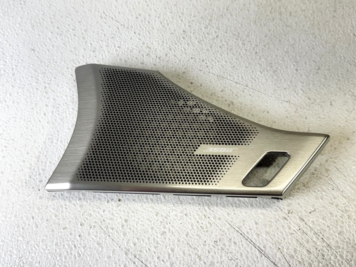 19-25 MAZDA 3 FRONT LEFT LH DRIVER SIDE AUDIO SOUND SPEAKER TRIM COVER PANEL