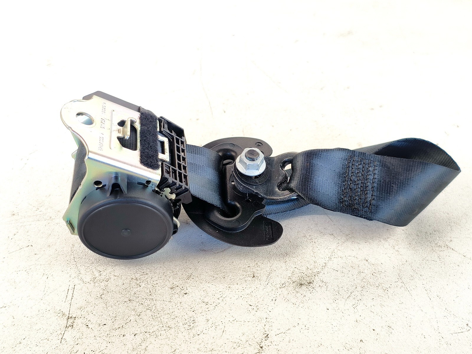 15-23 LAND ROVER DISCOVERY SPORT REAR LEFT LH SIDE SEATBELT RETRACTOR