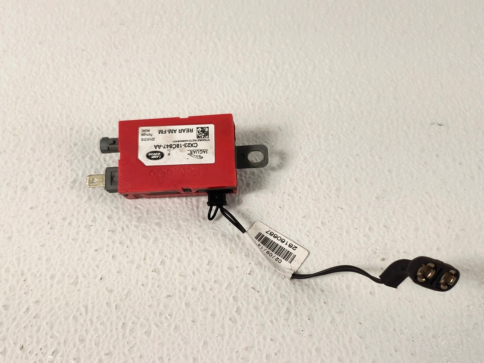 09-15 JAGUAR XF REAR RIGHT RADIO ANTENNA AMPLIFIER CONTROL SPLITTER MODULE