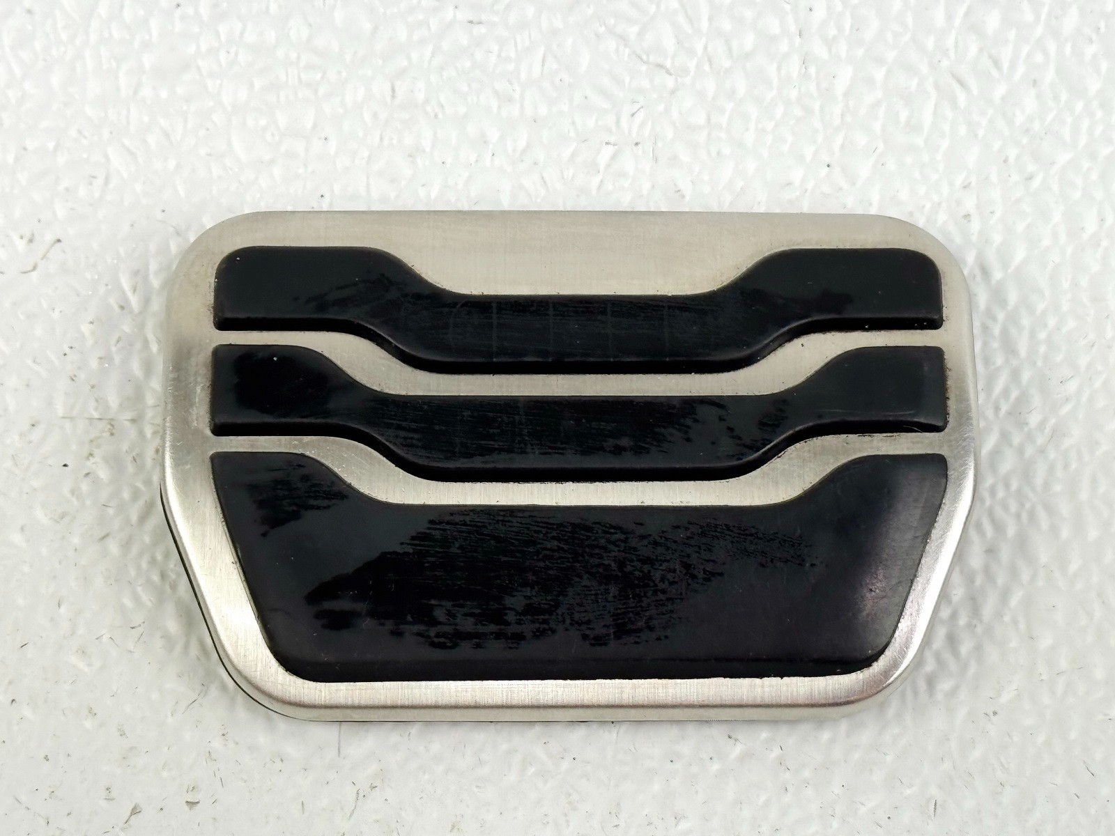 13-20 FORD FUSION A/T AUTOMATIC TRANSMISSION BRAKE PEDAL PAD COVER RUBBER