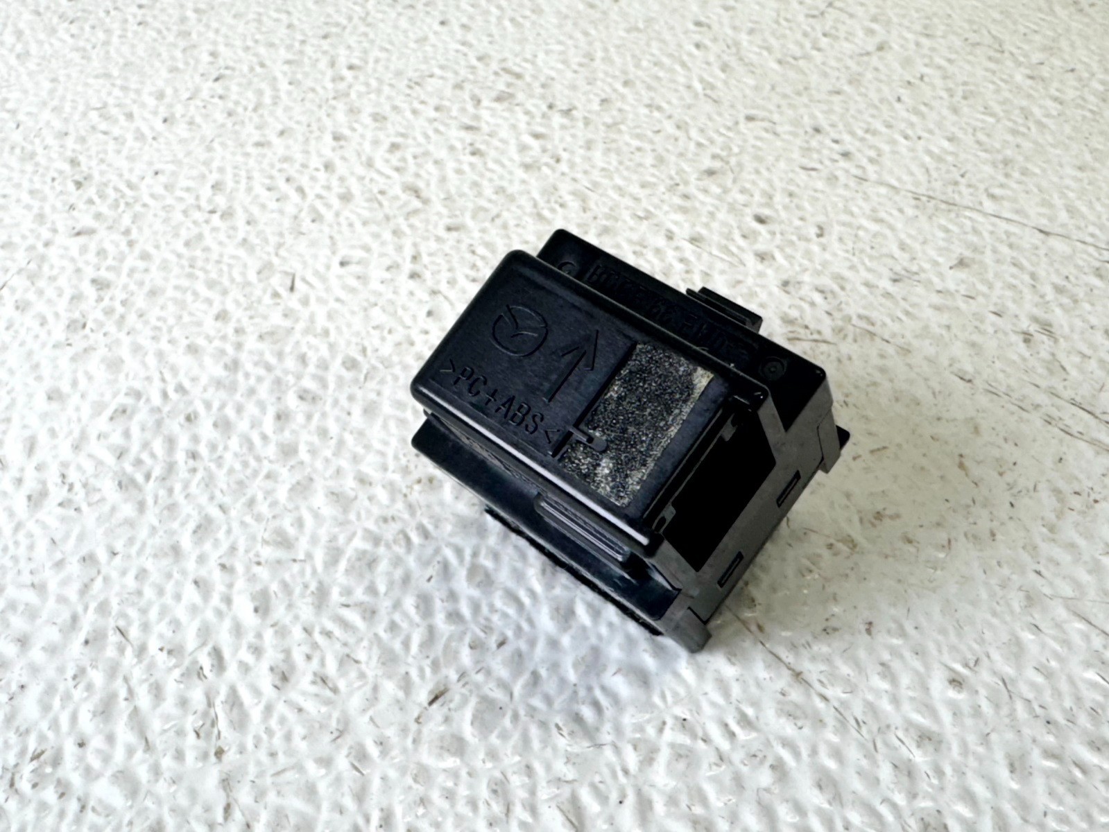 19-25 MAZDA 3 FRONT OVERHEAD CONSOLE HANDS FREE PHONE MICROPHONE