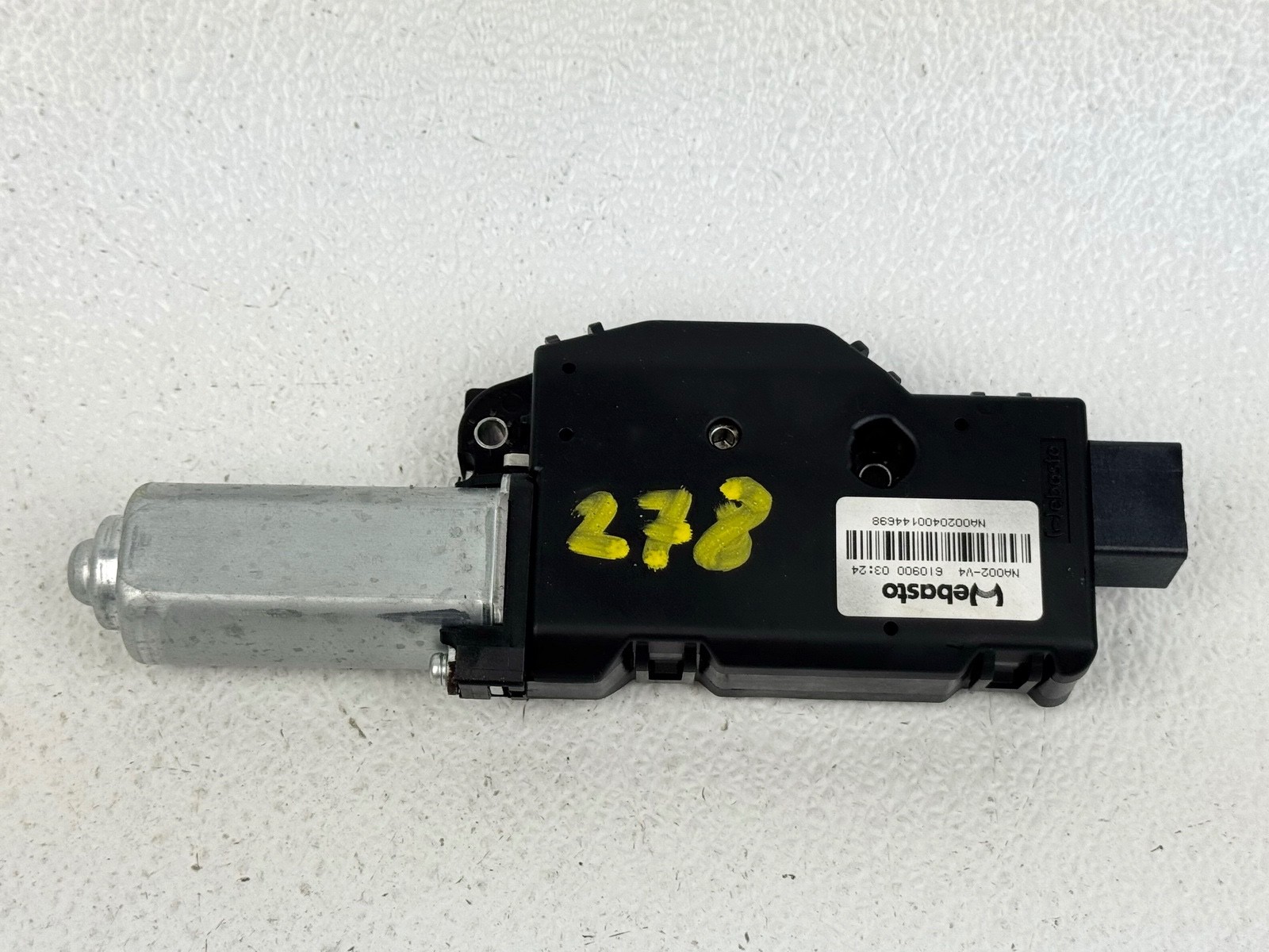 14-18 INFINITI Q50 FRONT UPPER SLIDING ROOF SUNROOF MOONROOF MOTOR