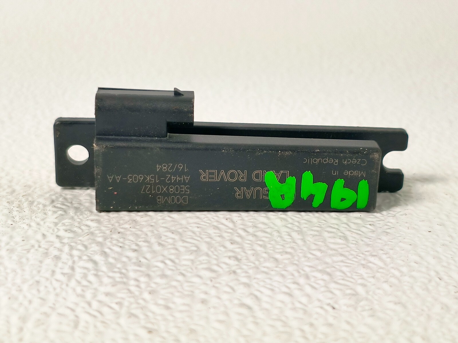 14-19 JAGUAR F-PACE SMART KEYLESS ENTRY PROXIMITY ANTENNA SENSOR MODULE