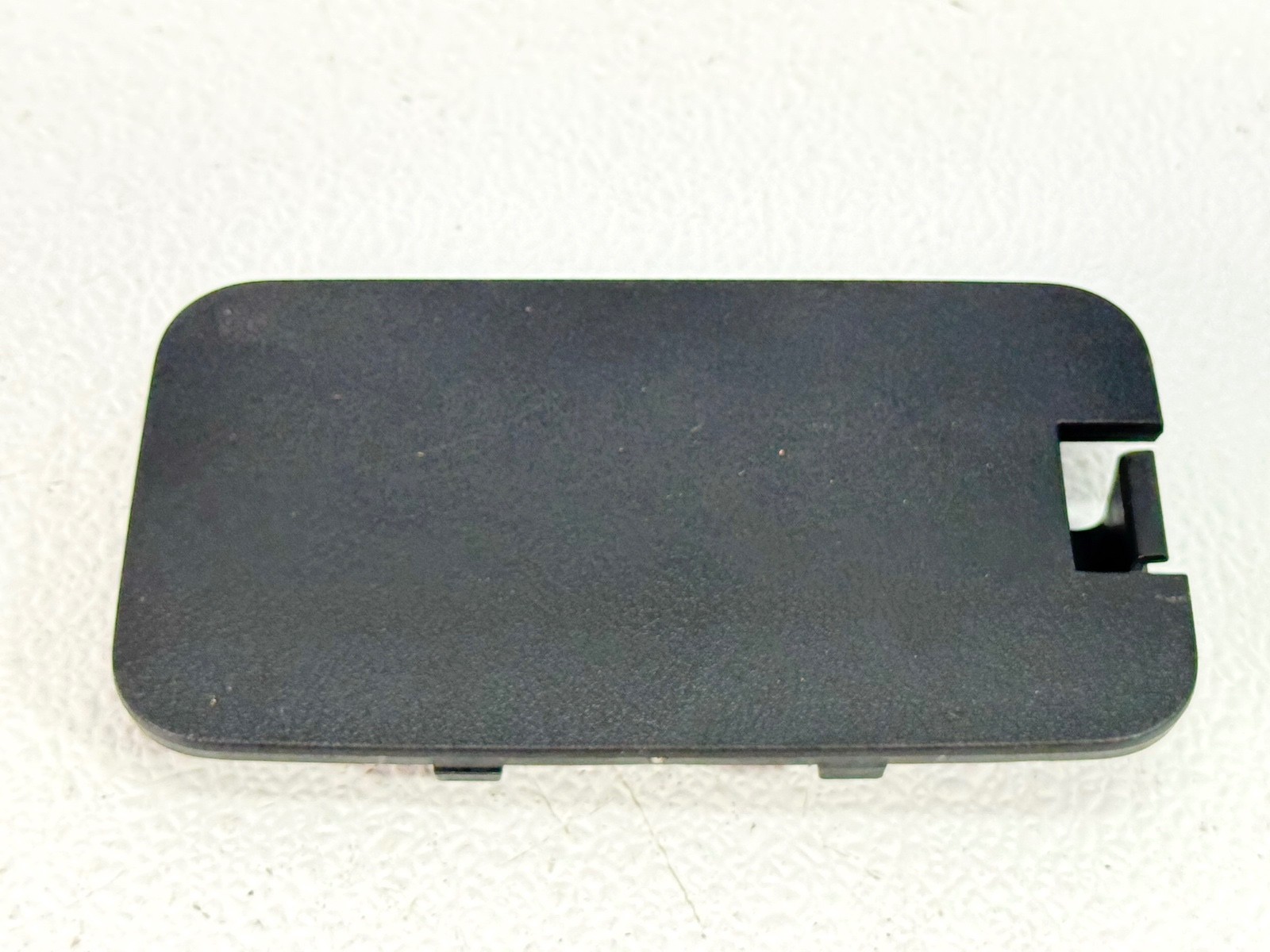 14-24 INFINITI Q50 Q60 FRONT LEFT KICK PANEL FUSE RELAY PANEL LID COVER