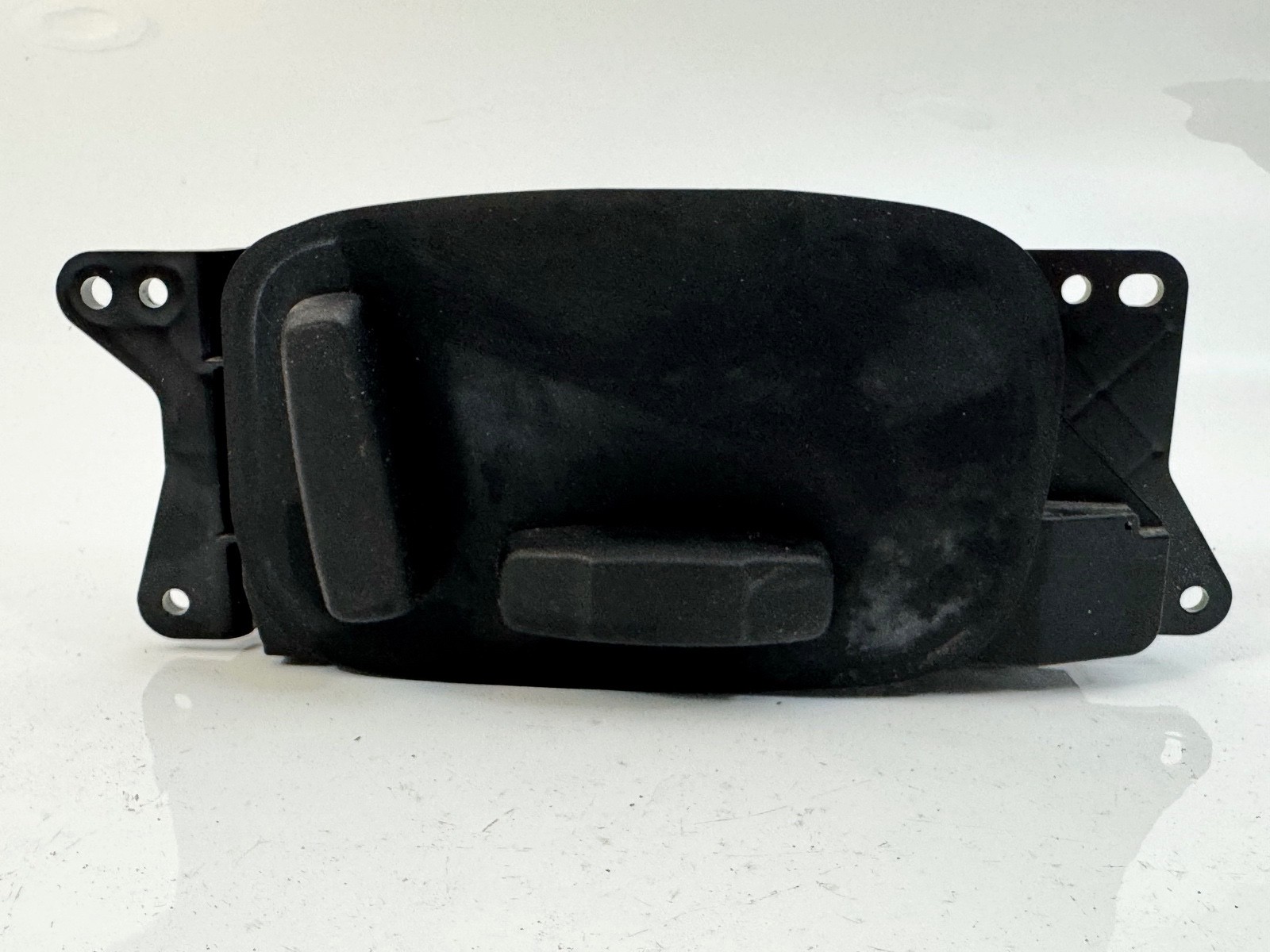17-20 JAGUAR F-PACE FRONT RIGHT PASS SEAT POSITION CONTROL SWITCH PANEL