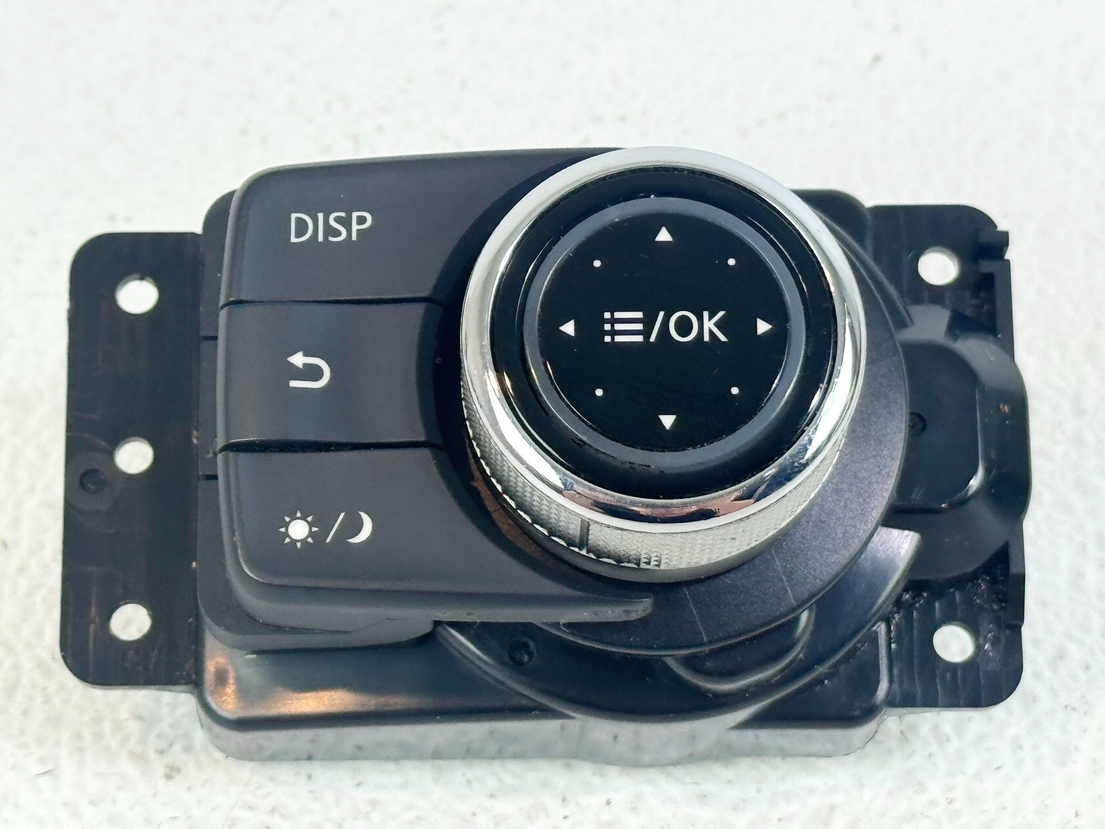 14-24 INFINITI Q50 CONSOLE DISPLAY MEDIA CONTROL CONTROLLER SWITCH KNOB