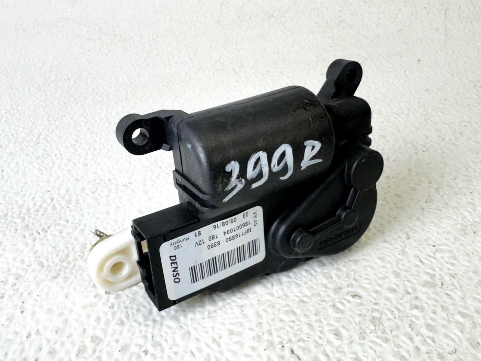 17-23 JAGUAR F-PACE XE RIGHT HVAC A/C HEATER AIR VENT FLAP ACTUATOR MOTOR