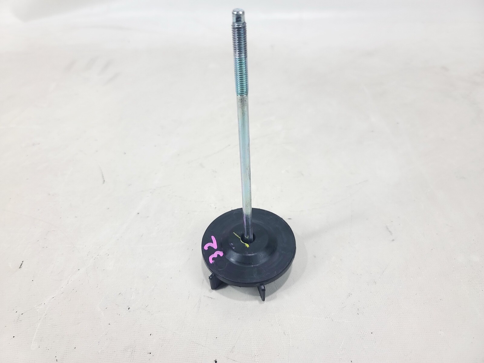 13-16 NISSAN PATHFINDER WHEEL SPARE TIRE BOLT ASSY