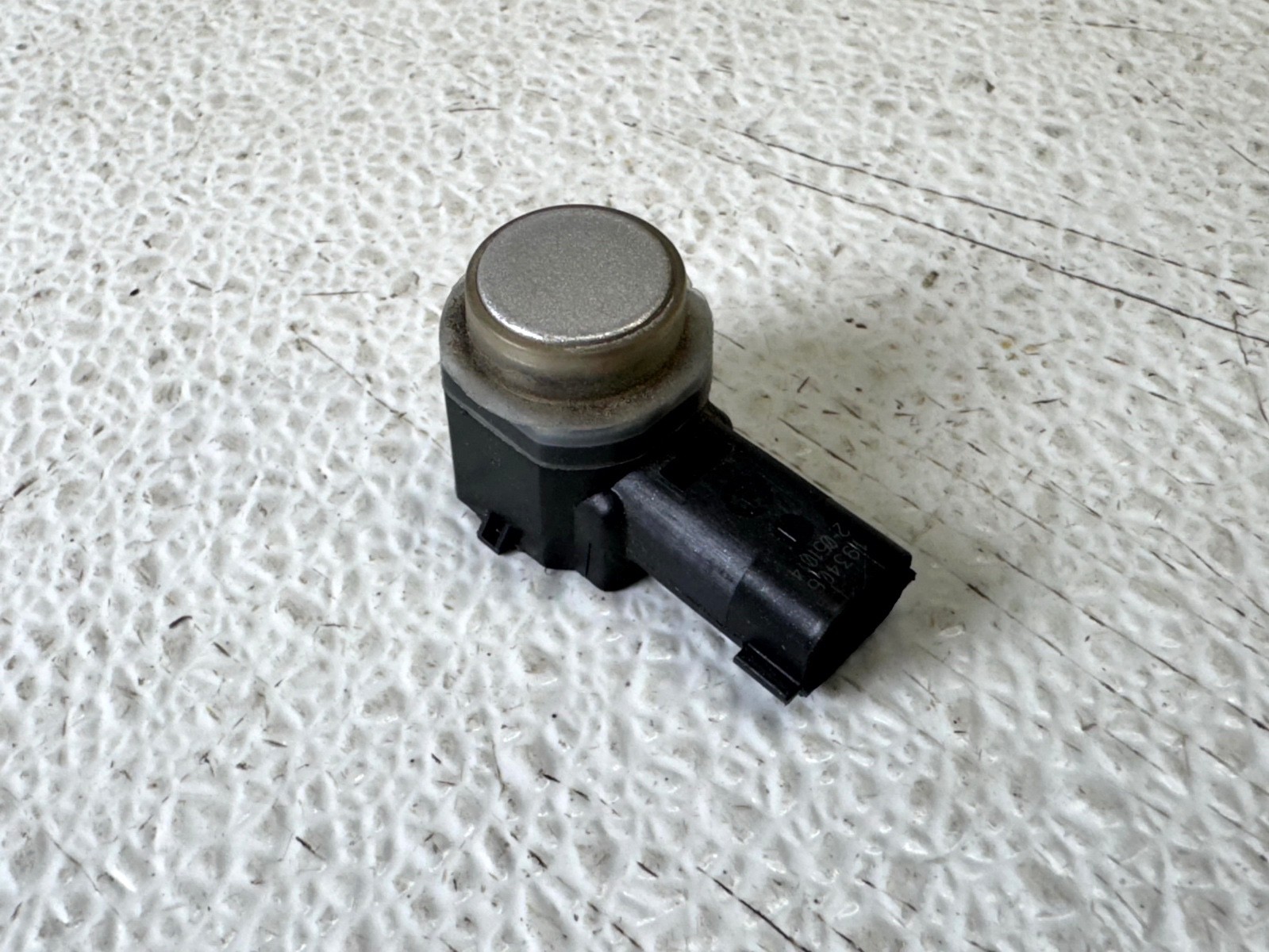 13-16 FORD FUSION REAR RIGHT PASS SIDE PDC PARKING ASSIST DISTANCE SENSOR