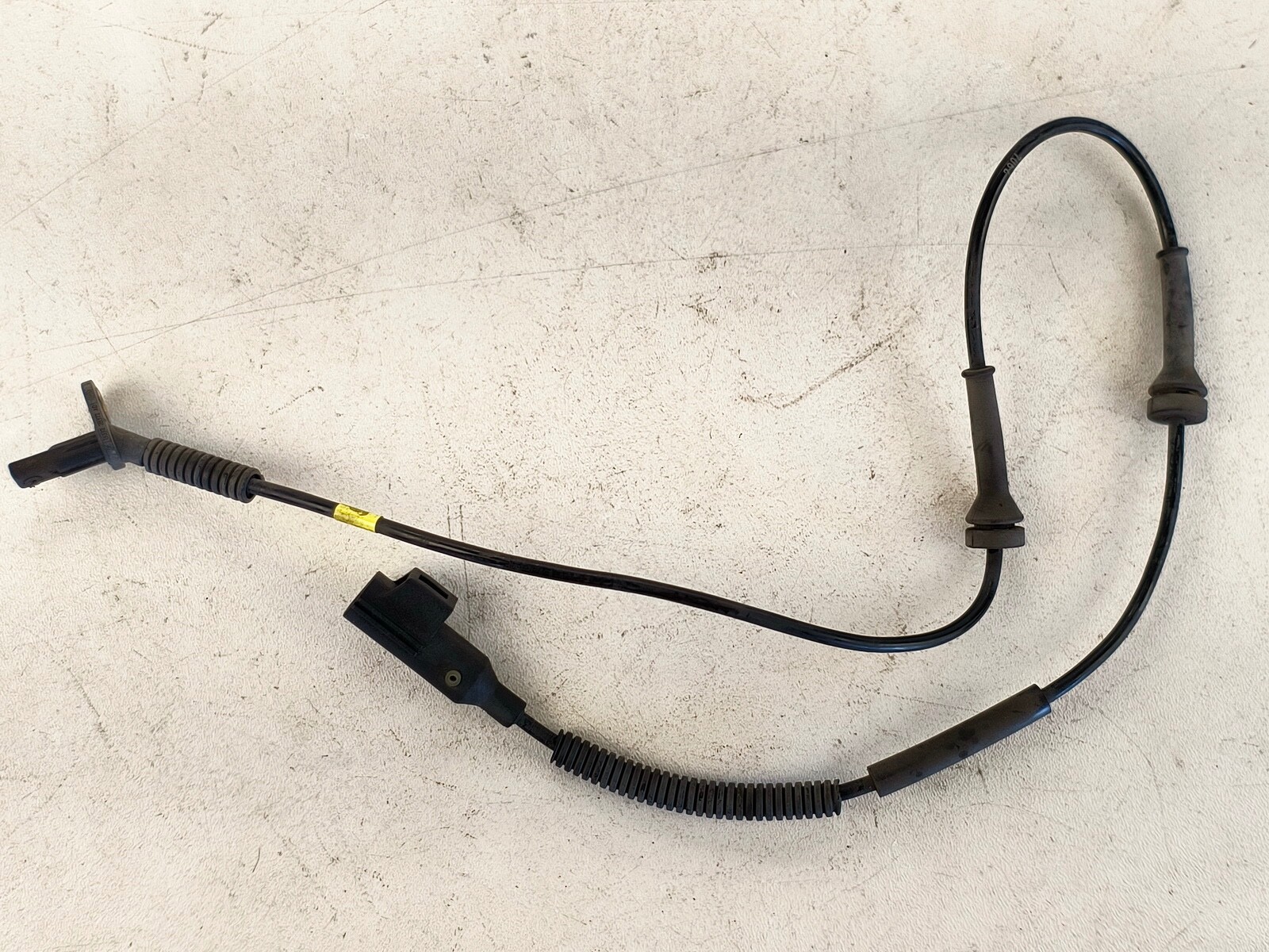12-19 RANGE ROVER EVOQUE FRONT LEFT DRIVER LH SIDE ABS WHEEL SPEED SENSOR