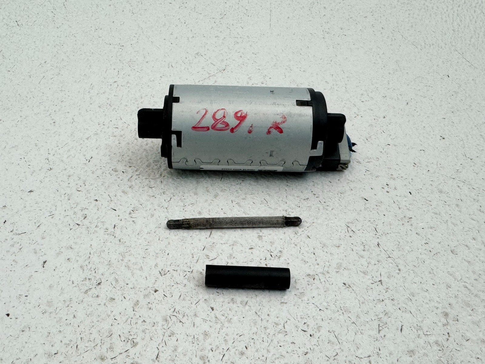 13-20 INFINITI QX60 JX35 FRONT RIGHT RH PASS SEAT ADJUSTMENT CONTROL MOTOR