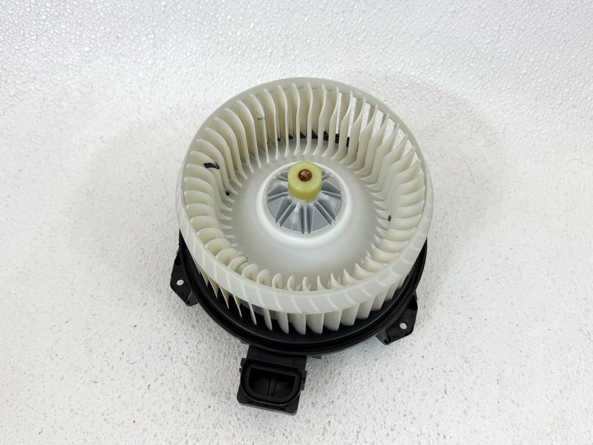 13-20 LINCOLN MKZ A / C HVAC HEATER BLOWER MOTOR W / WHEEL ASSEMBLY