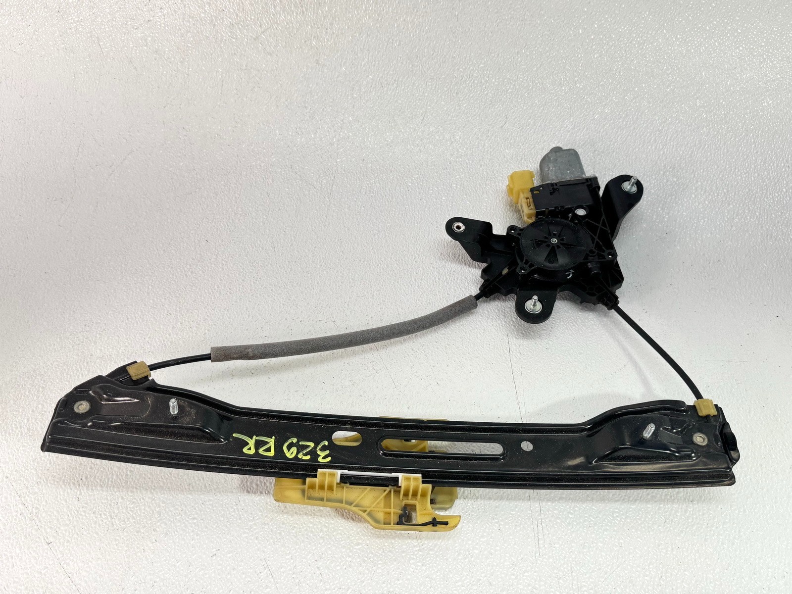 13-16 LINCOLN MKZ REAR RIGHT RH SIDE DOOR WINDOW POWER REGULATOR W / MOTOR