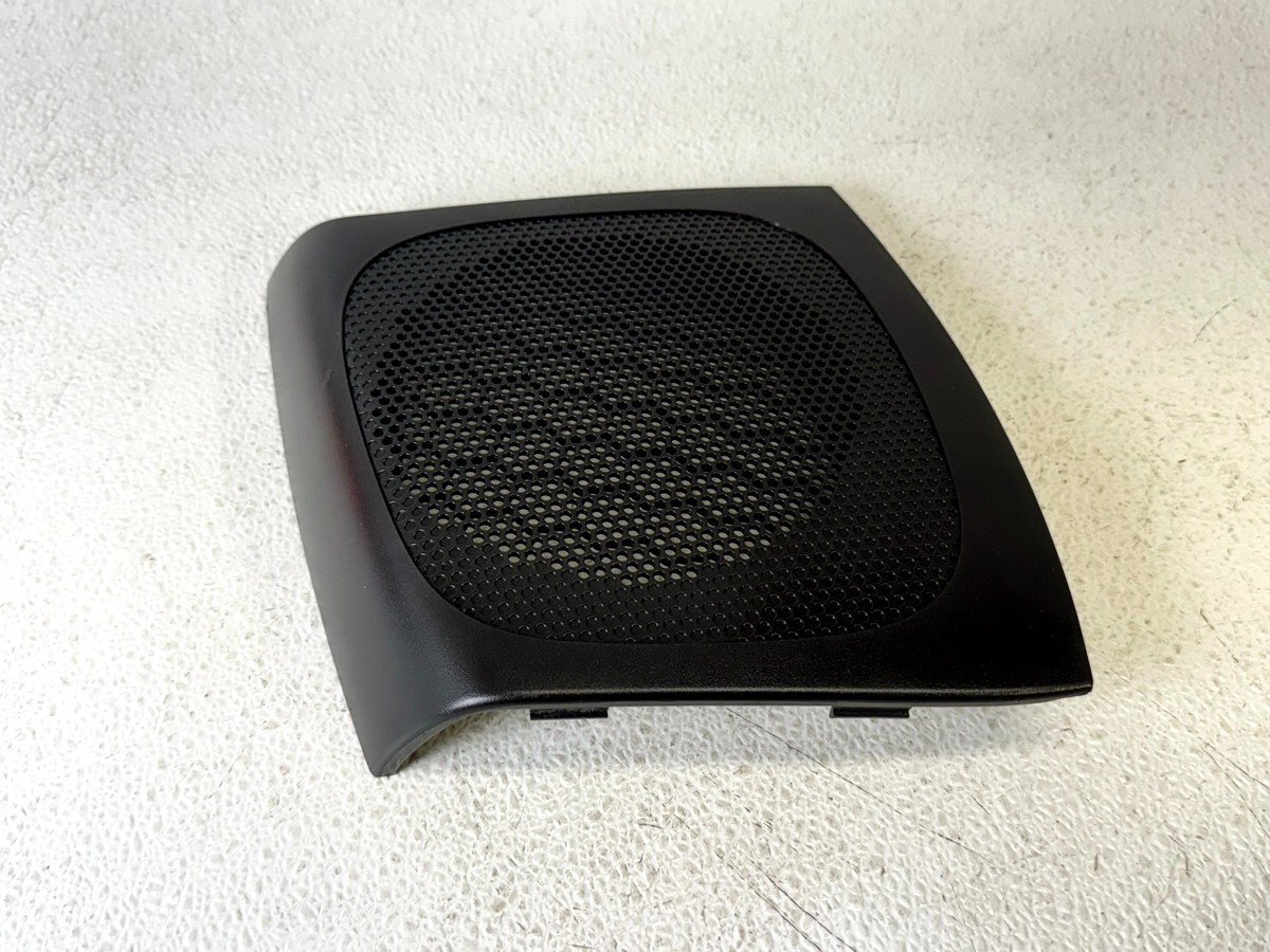 20-22 RAM PROMASTER 2500 FRONT LEFT LH DRIVER SIDE DOOR SPEAKER COVER PANEL