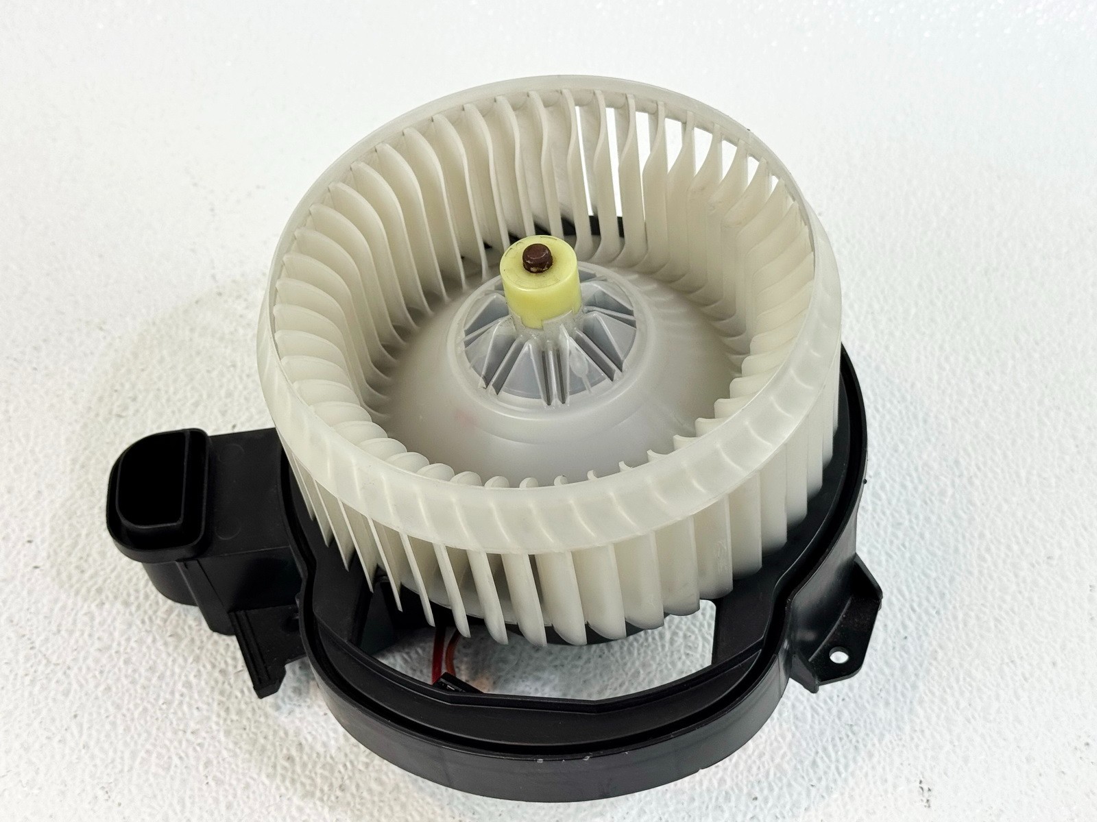 17-23 JAGUAR F-PACE HVAC A/C AC AIR CONDITIONER BLOWER HEATER MOTOR FAN