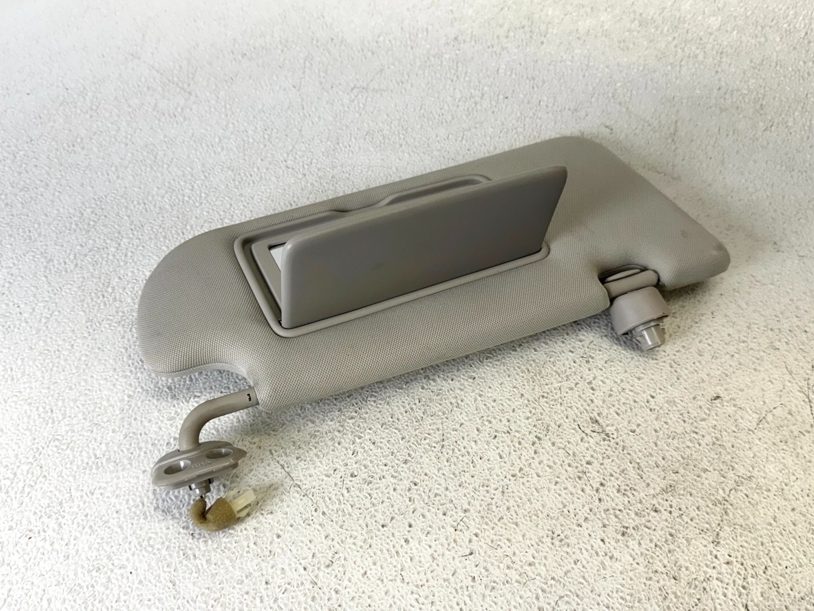 14-24 INFINITI Q50 FRONT RIGHT RH PASS SIDE SUN VISOR W / MIRROR ASSY