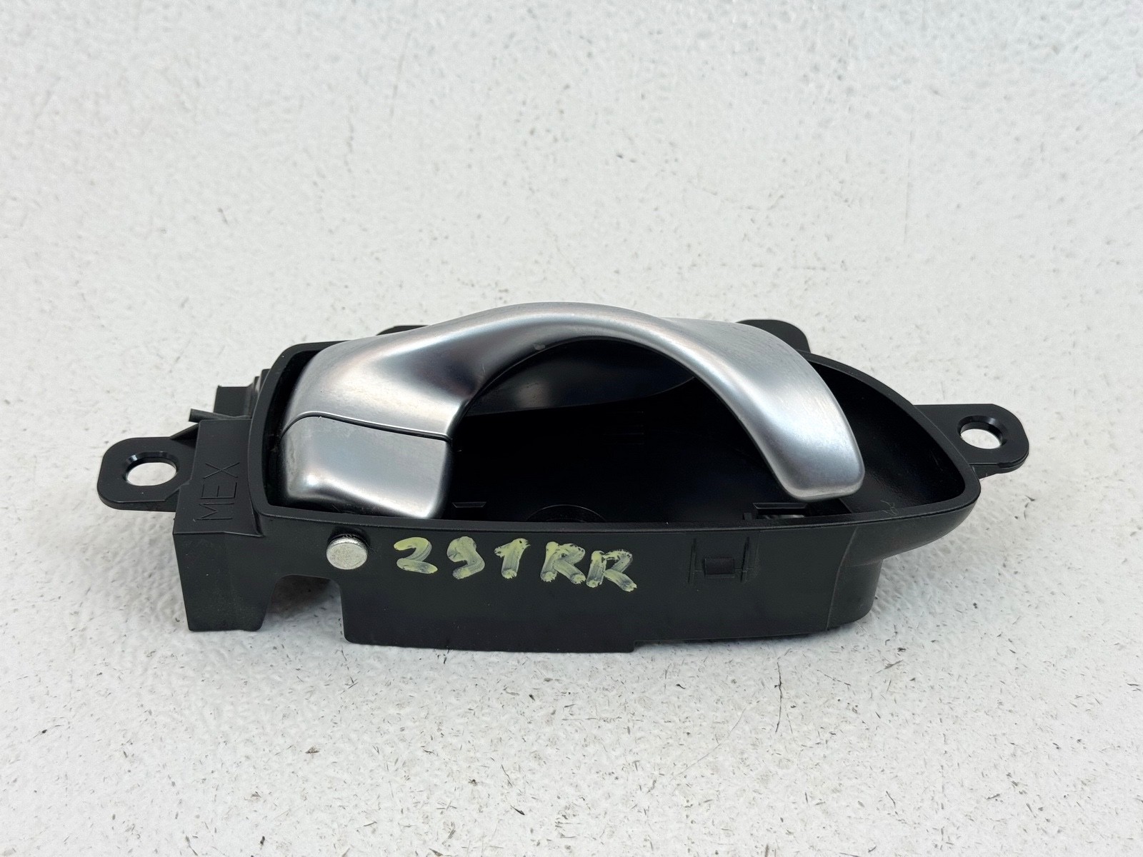 13-20 INFINITI QX60 REAR RIGHT RH PASSENGER SIDE DOOR INTERIOR HANDLE BEZEL