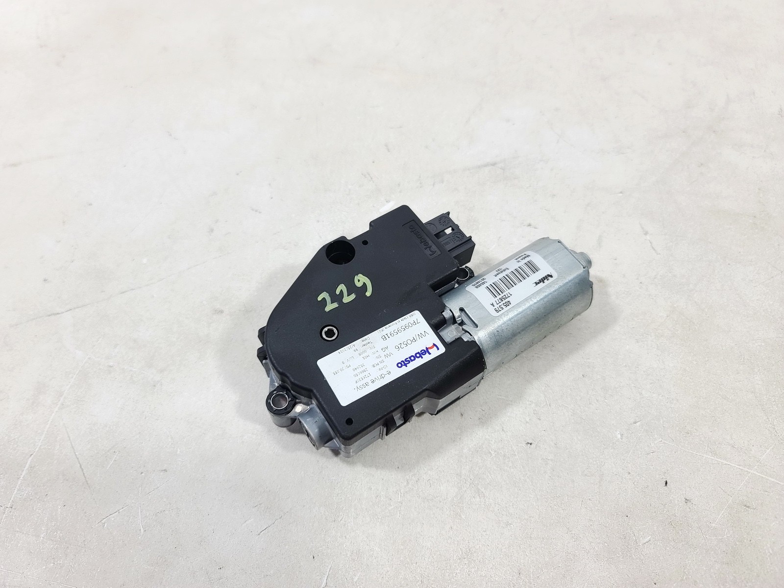 11-17 VOLKSWAGEN TOUAREG PANORAMIC ROOF SUNROOF POWER CONTROL MOTOR