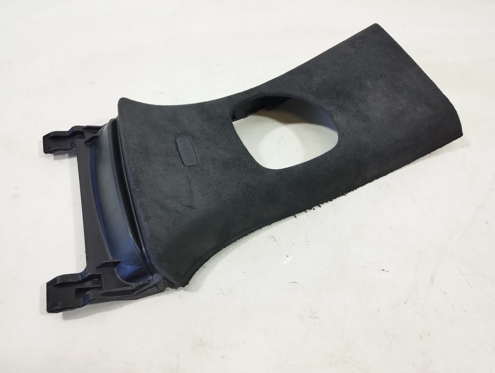 17-22 JAGUAR F-PACE FRONT LH LEFT DRIVER B-PILLAR UPPER TRIM COVER PANEL