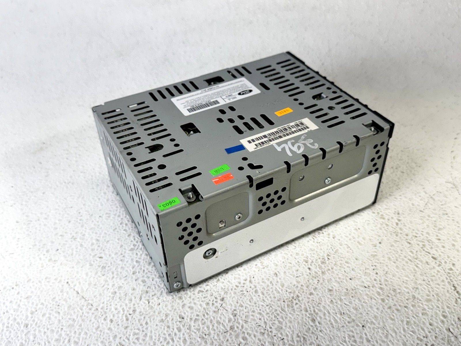 13-14 LINCOLN MKZ AM FM MP3 CD PLAYER RADIO RECEIVER HEAD UNIT MODULE