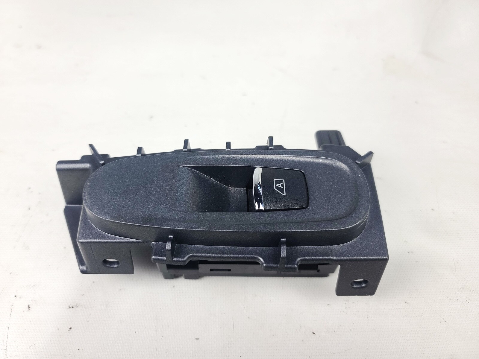 14-20 INFINITI Q50 REAR RIGHT RH PASS DOOR WINDOW SWITCH TRIM BEZEL PANEL