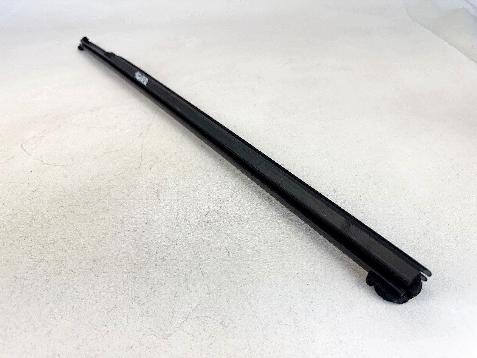 14-23 INFINITI Q50 REAR RIGHT PASS SIDE DOOR INNER BELT WHEATHERSTRIP SEAL