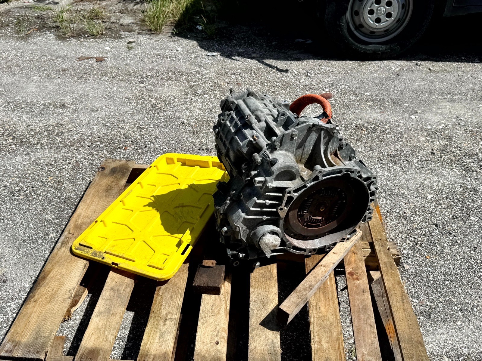 13-18 FORD C-MAX FWD 2.0L AUTOMATIC TRANSMISSION GEAR BOX ASSEMBLY 51K MILES
