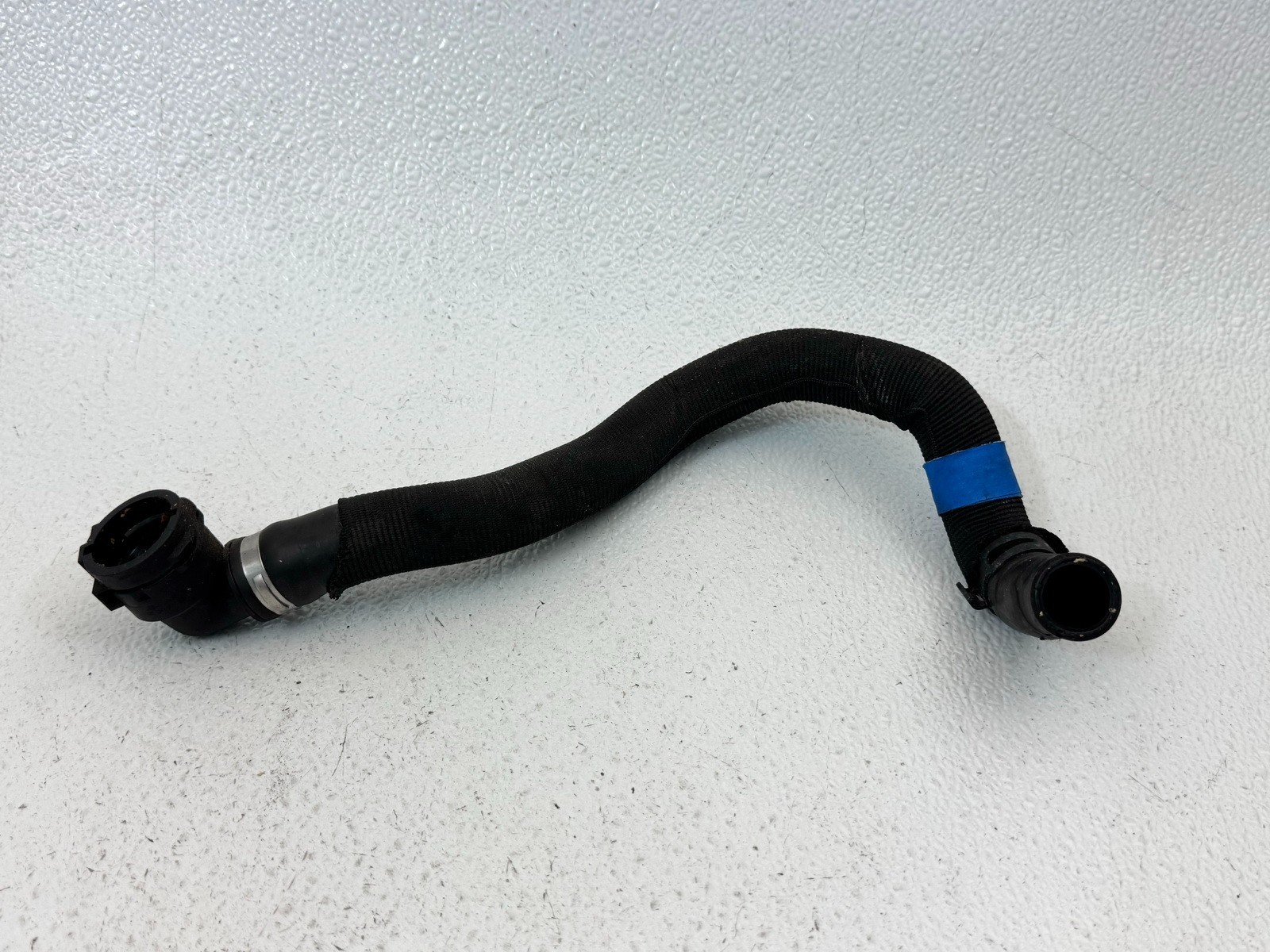 17-20 JAGUAR F-PACE ENGINE RADIATOR COOLANT WATER OVERFLOW PUMP HOSE PIPE