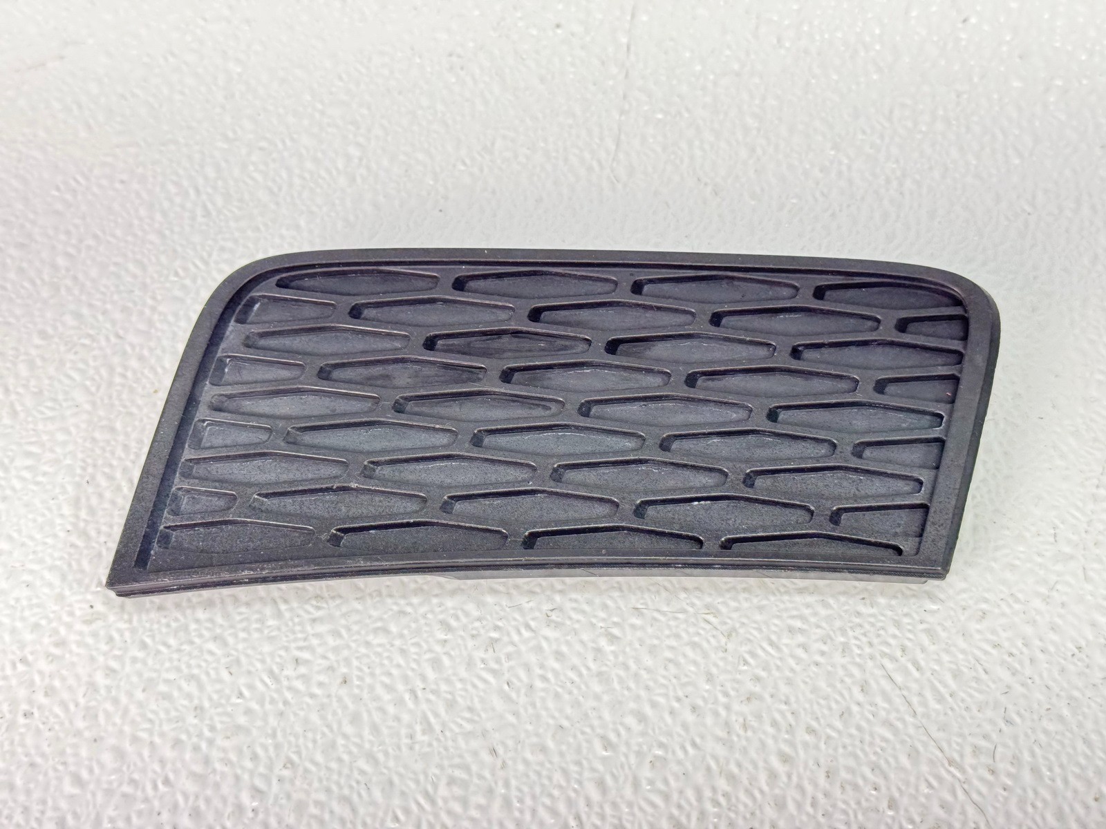 12-17 RANGE ROVER EVOQUE FRONT LEFT DRIVER SIDE FOG LIGHT GRILLE COVER PANEL