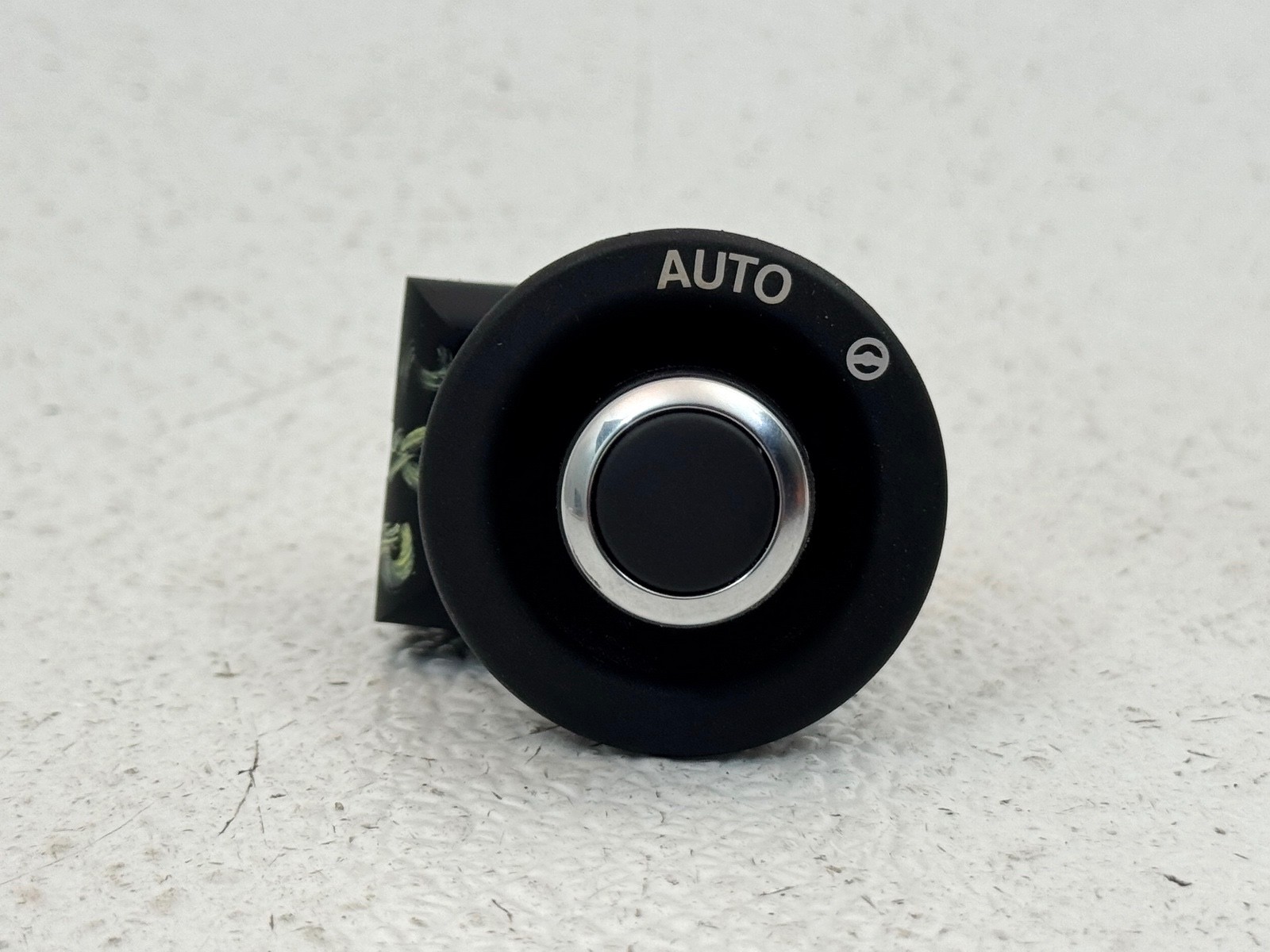 17-20 JAGUAR F-PACE XF STEERING WHEEL HEIGHT ADJUSTMENT CONTROL SWITCH