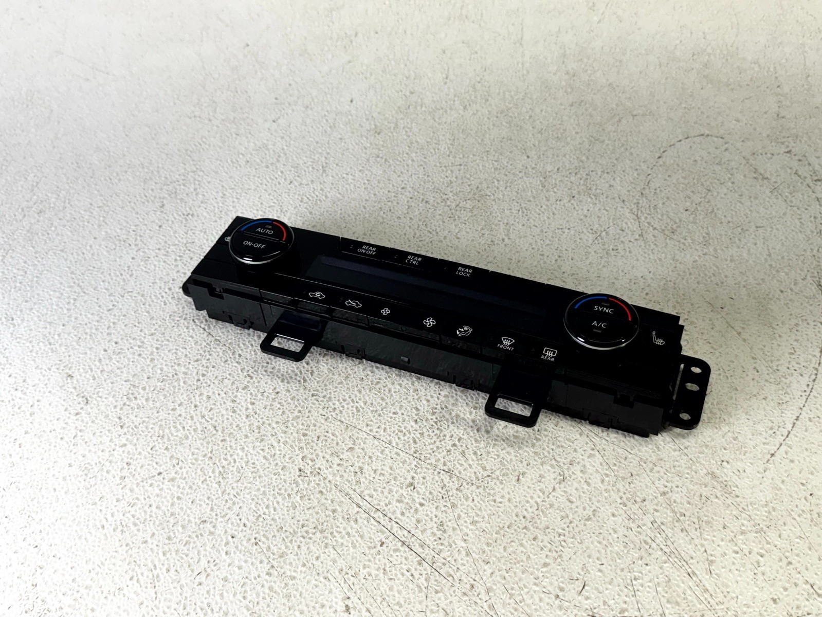 22-25 NISSAN PATHFINDER DASH DASHBOARD A/C HVAC CLIMATE CONTROL SWITCH PANEL
