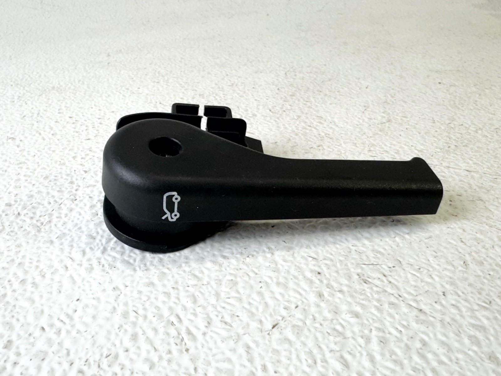 17-20 JAGUAR F-PACE HOOD BONNET RELEASE OPEN OPENER HANDLE TRIM