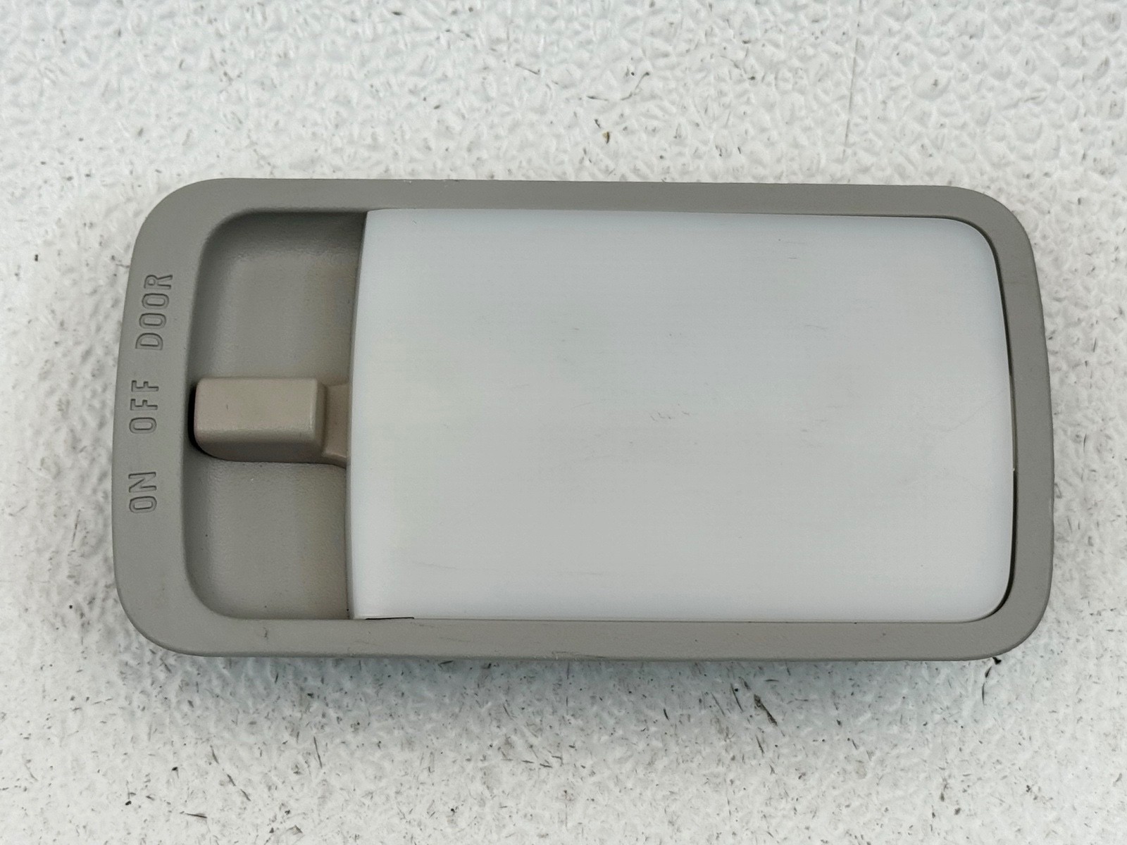 13-20 INFINITI QX60 JX35 ROOF OVERHEAD HEADLINE DOME SWITCH LIGHT LAMP