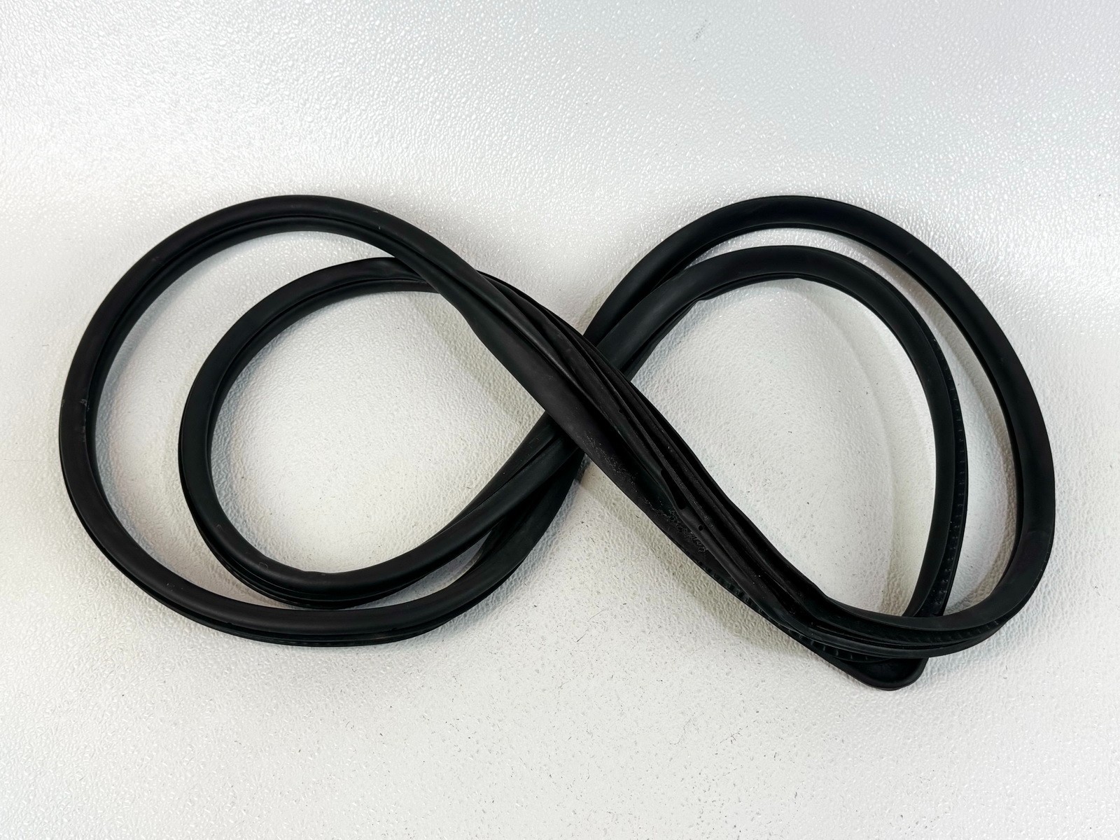 16-23 MAZDA CX-9 CX9 FRONT LEFT LH DRIVER SIDE DOOR BODY WEATHERSTRIP SEAL