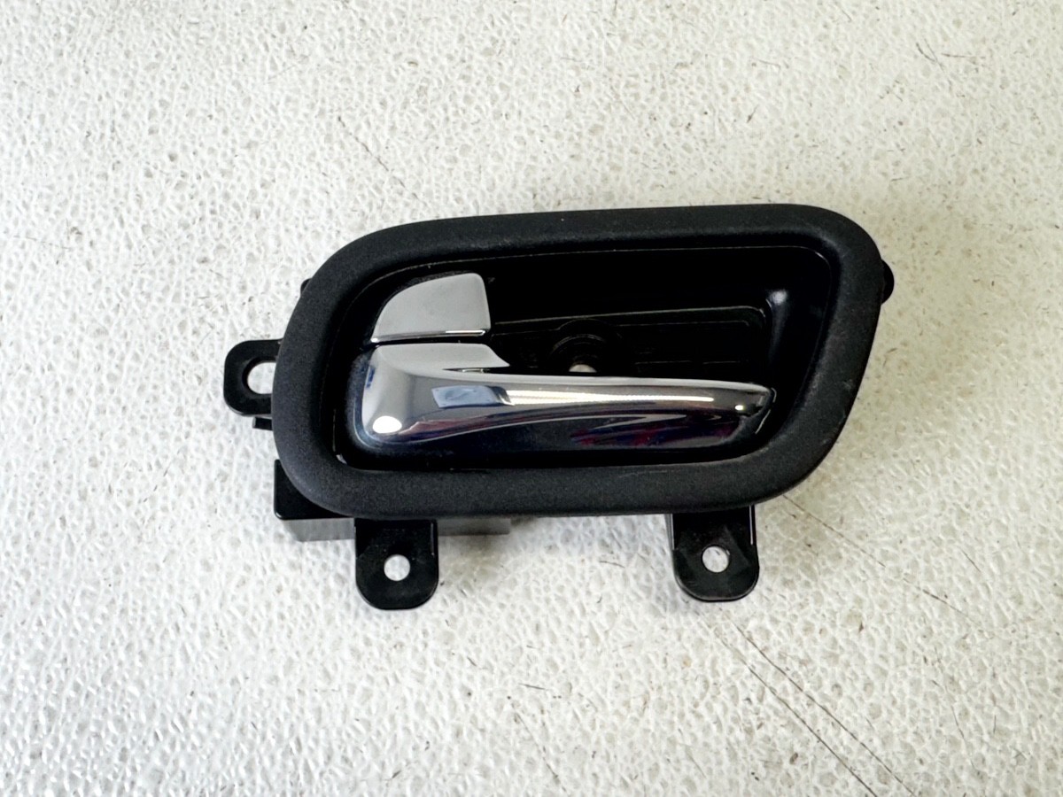 17-24 INFINITI QX80 REAR LEFT LH DRIVER SIDE DOOR PANEL RELEASE PULL HANDLE